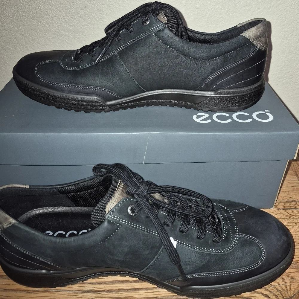 New In Box, ECCO Fraser Sneaker, Black, Size 44, U.S. Size 10-10.5